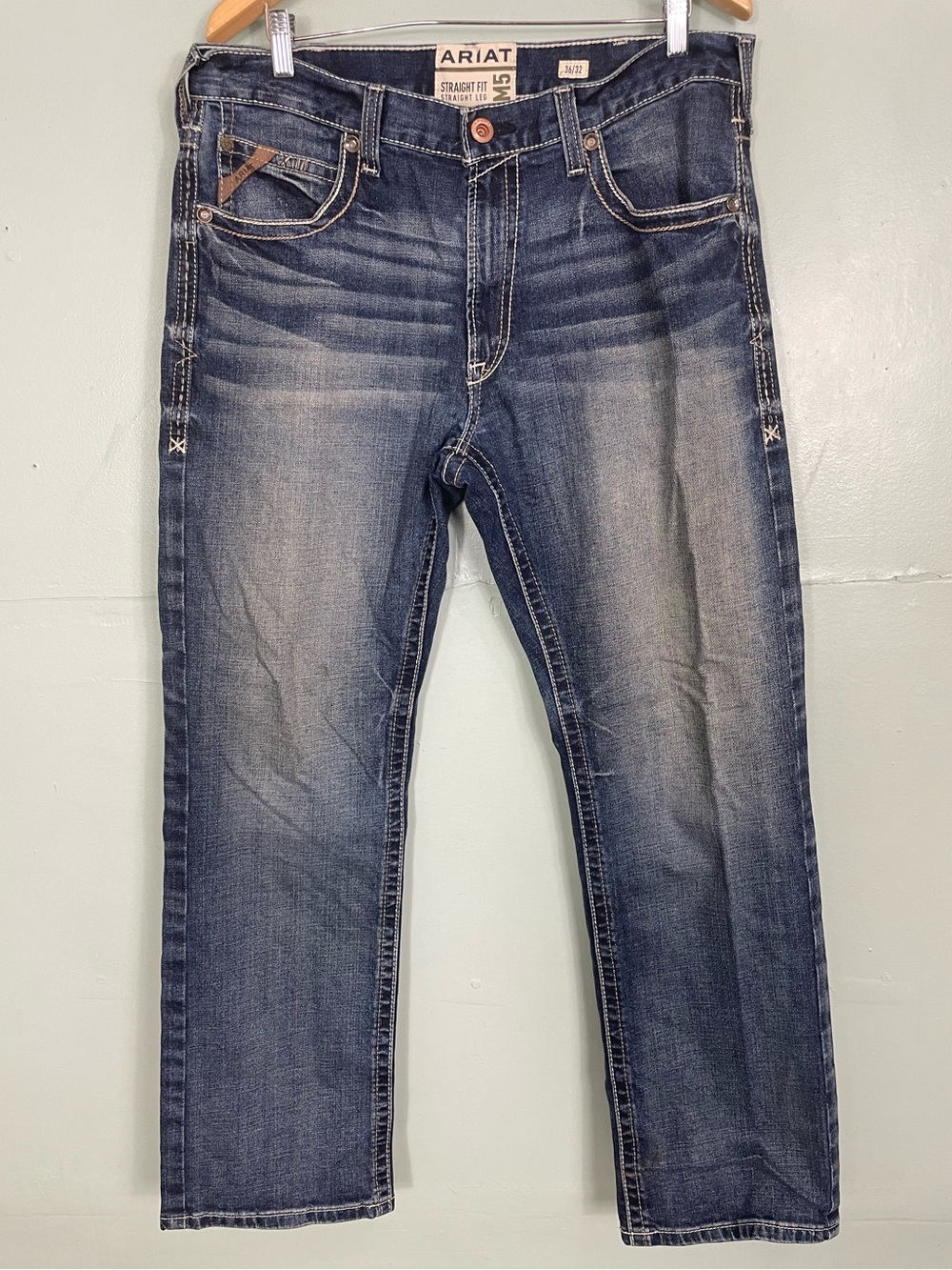 Ariat Straight Fit Leg M5 Jeans Men Size 36x32